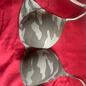 PINK Camo push up bra size 34C